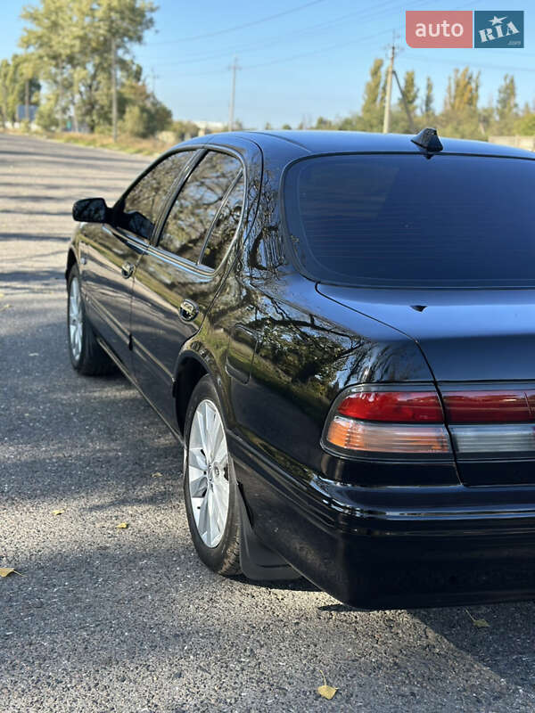 Седан Nissan Maxima 1996 в Белгороде-Днестровском
