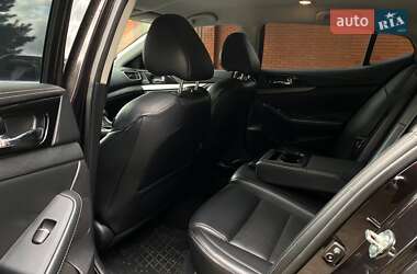 Седан Nissan Maxima 2016 в 