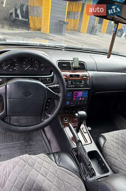Седан Nissan Maxima 1995 в 