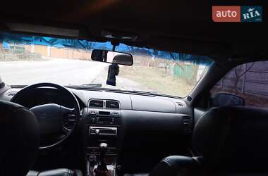 Седан Nissan Maxima 1996 в 