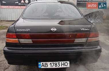 Седан Nissan Maxima 1996 в 