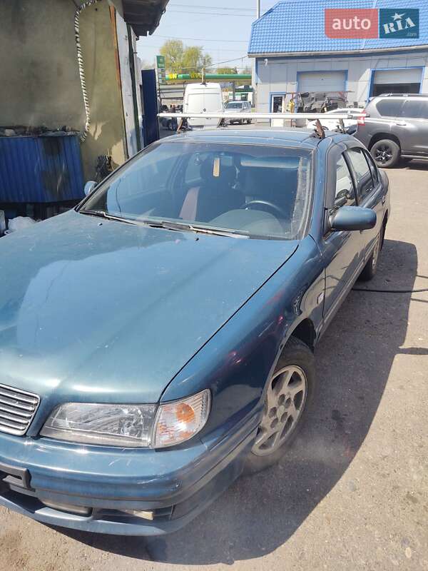 Nissan Maxima 1997