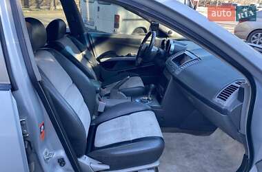 Седан Nissan Maxima 2004 в 