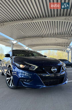 Седан Nissan Maxima 2018 в Днепре
