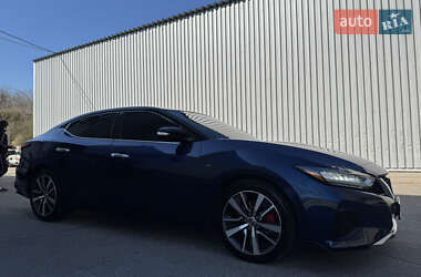Седан Nissan Maxima 2018 в 