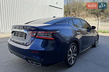 Седан Nissan Maxima 2018 в 