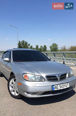 Седан Nissan Maxima 2003 в Кам'янському
