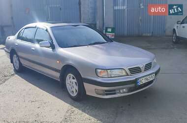 Седан Nissan Maxima 1995 в 