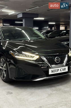 Седан Nissan Maxima 2019 в 