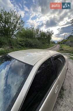 Седан Nissan Maxima 1996 в 