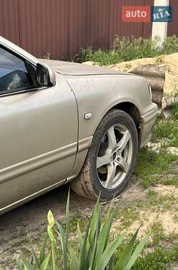 Седан Nissan Maxima 1996 в 