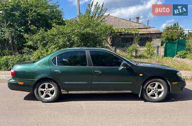 Седан Nissan Maxima 2000 в 