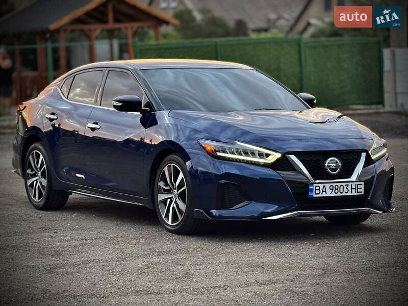 Седан Nissan Maxima 2018 в Запоріжжі