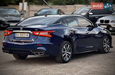 Седан Nissan Maxima 2018 в 