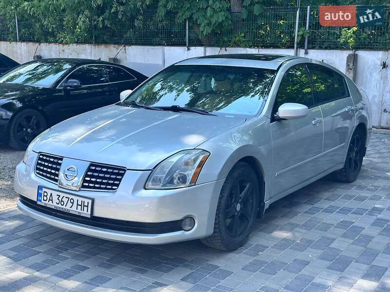 Nissan Maxima 2005