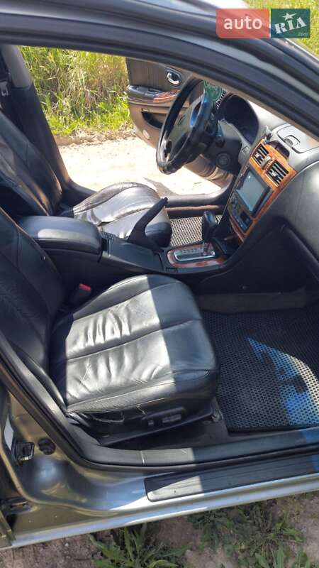 Седан Nissan Maxima 2003 в Сокалі