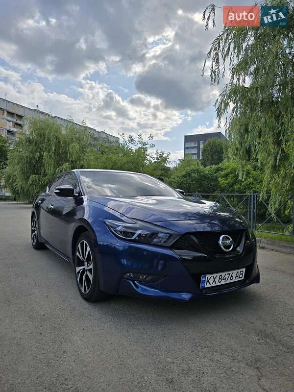 Седан Nissan Maxima 2018 в Киеве фото 3 Седан Nissan Maxima 2018 в Киеве