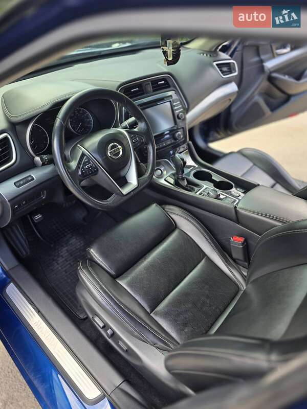 Седан Nissan Maxima 2018 в Киеве фото 13 Седан Nissan Maxima 2018 в Киеве