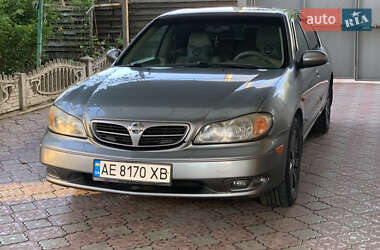 Седан Nissan Maxima 2002 в Днепре