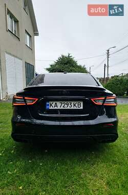 Седан Nissan Maxima 2019 в 