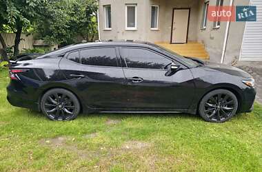 Седан Nissan Maxima 2019 в 