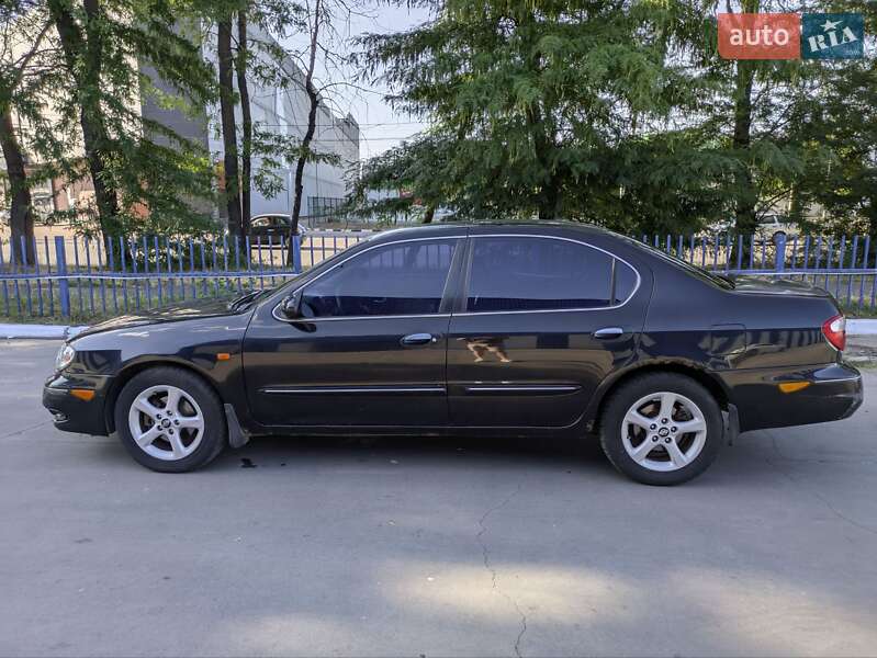 Седан Nissan Maxima 2001 в Одессе