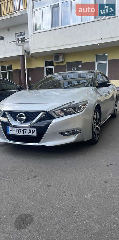 Седан Nissan Maxima 2015 в Одессе