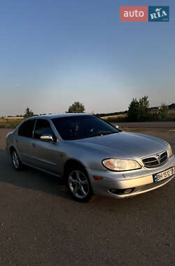 Седан Nissan Maxima 2000 в Одесі