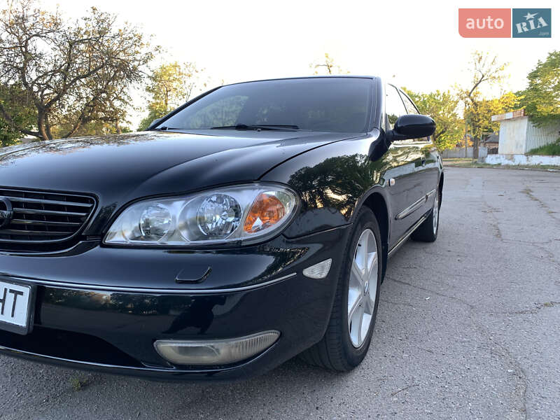 Седан Nissan Maxima 2005 в Нікополі