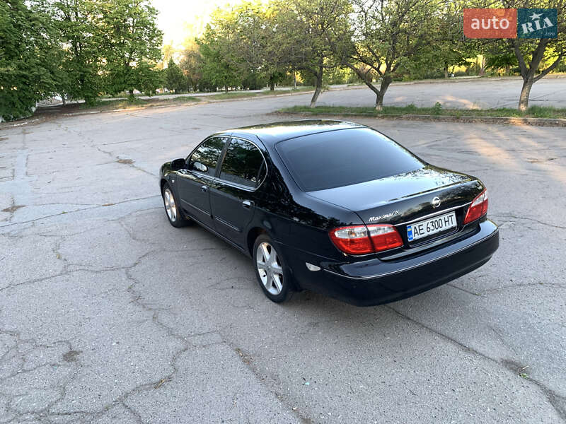 Седан Nissan Maxima 2005 в Нікополі