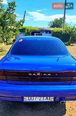 Седан Nissan Maxima 1997 в Одесі
