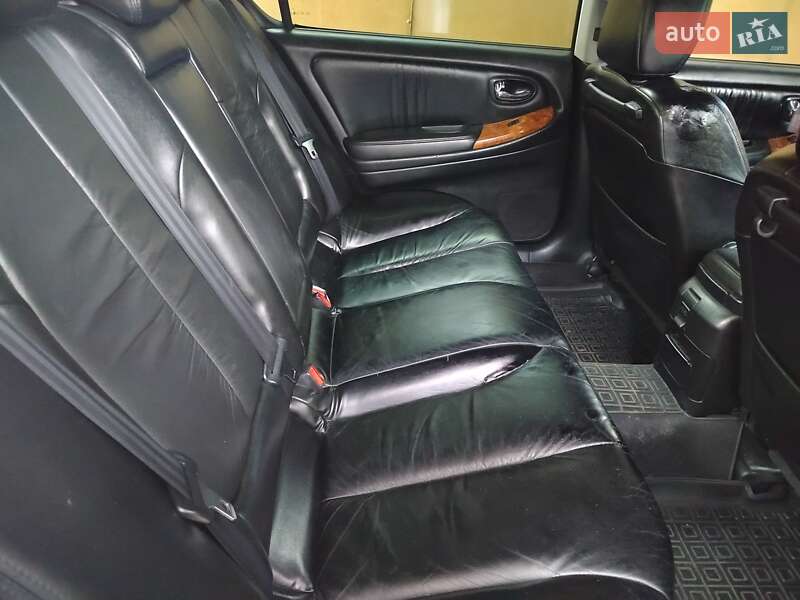 Седан Nissan Maxima 2002 в Одессе