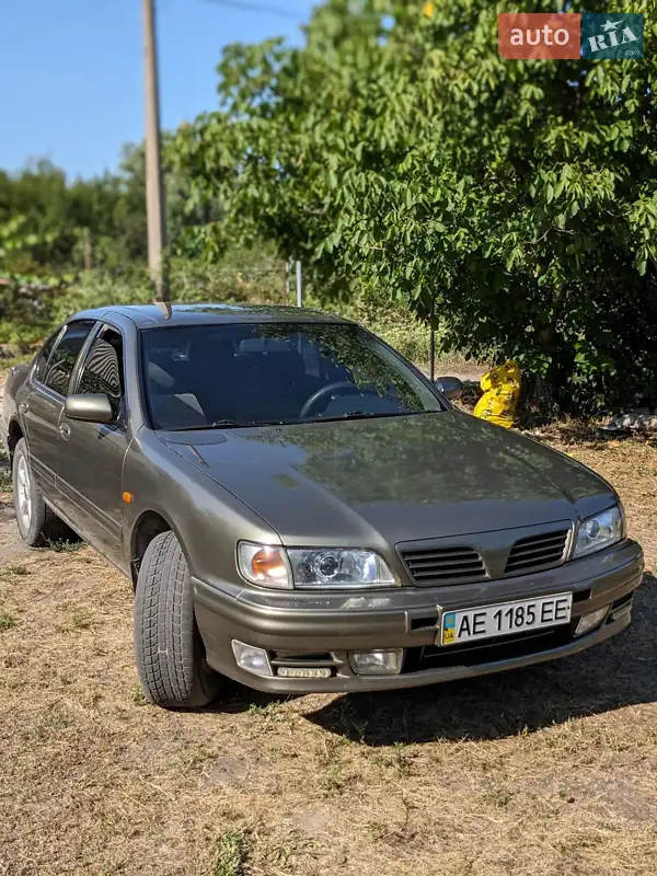 Nissan Maxima 1999