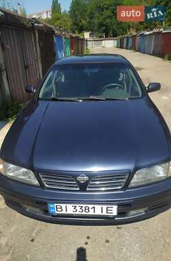 Седан Nissan Maxima 1998 в Світловодську