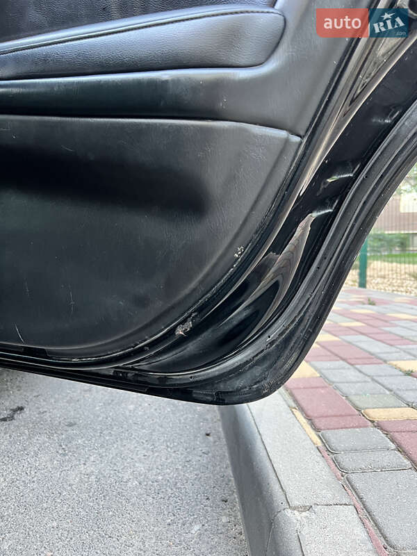 Седан Nissan Maxima 2003 в Умани