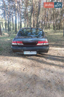 Седан Nissan Maxima 1995 в  фото 8 Седан Nissan Maxima 1995 в