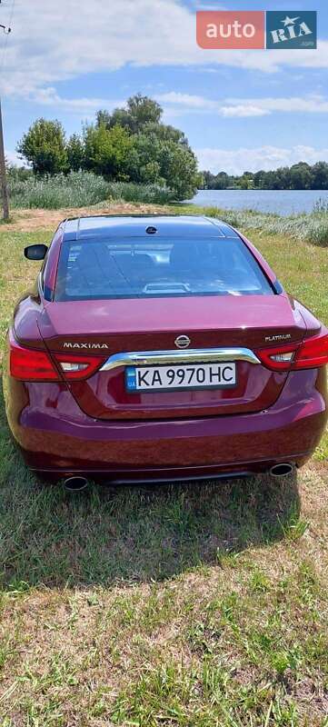 Седан Nissan Maxima 2017 в Киеве