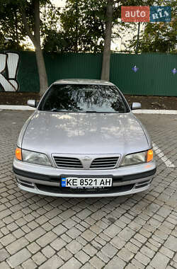 Седан Nissan Maxima 1995 в Одессе