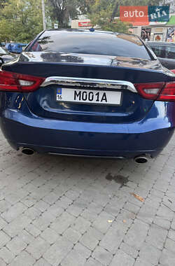 Седан Nissan Maxima 2015 в 