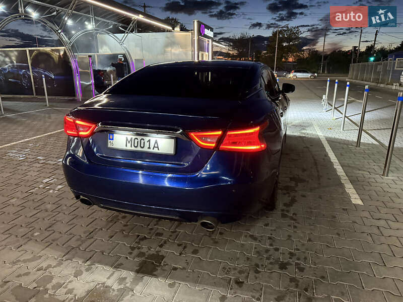 Седан Nissan Maxima 2015 в Одессе