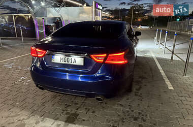 Седан Nissan Maxima 2015 в 