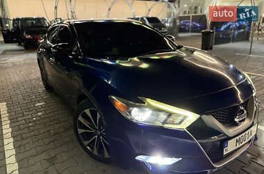 Седан Nissan Maxima 2015 в 