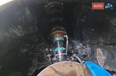 Седан Nissan Maxima 1997 в  фото 9 Седан Nissan Maxima 1997 в