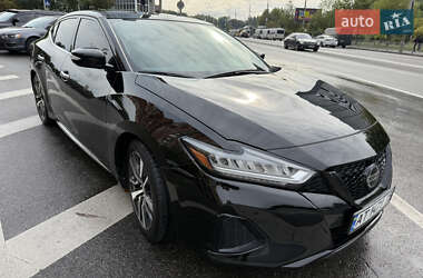 Седан Nissan Maxima 2019 в 