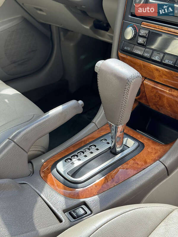 Седан Nissan Maxima 2004 в Сумах