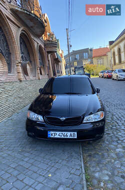 Седан Nissan Maxima 2004 в Ужгороді