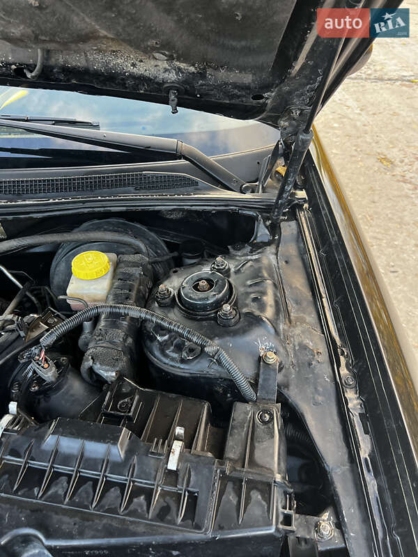 Седан Nissan Maxima 2003 в Маньковке фото 14 Седан Nissan Maxima 2003 в Маньковке