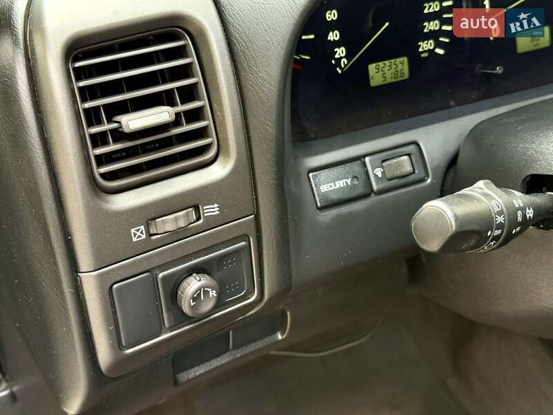 Седан Nissan Maxima 2004 в Дніпрі фото 58 Седан Nissan Maxima 2004 в Дніпрі