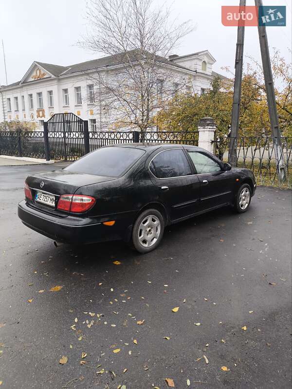 Седан Nissan Maxima 2004 в Днепре