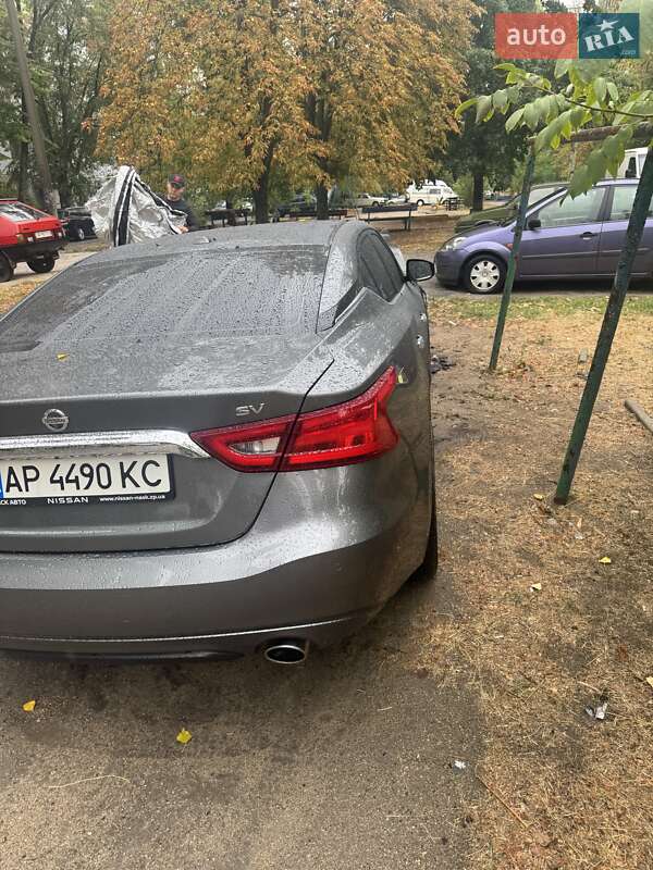 Седан Nissan Maxima 2018 в Запоріжжі